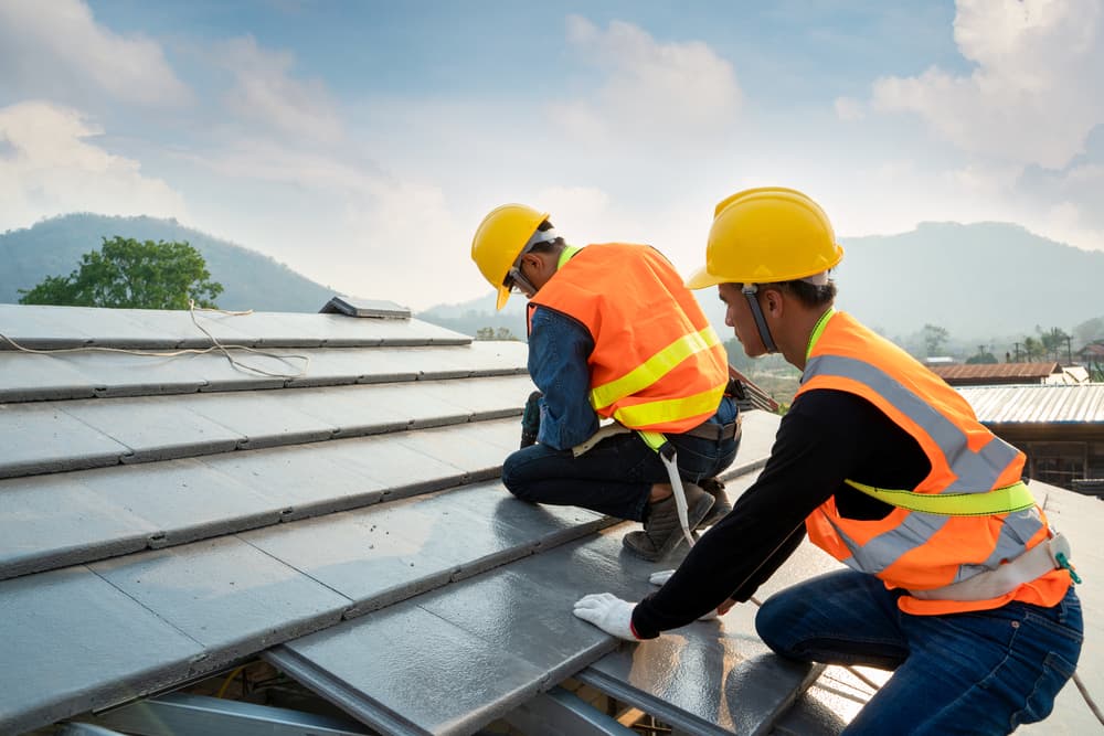 roof repair in Stratford CA